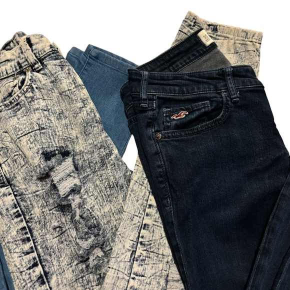 Bundle Of Jeans Size 3 - Picture 3 of 6